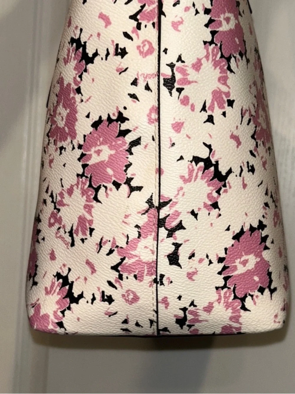 Coach Taylor Pink & White Daisy Floral Print Zip Top Tote/ Shoulder Bag RARE 🌸